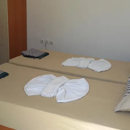 Global Ville Apartcomplex
