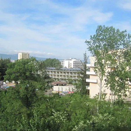 Global Ville Apartcomplex Appart hôtel *