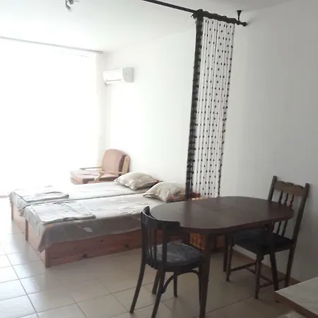 Global Ville Apartcomplex